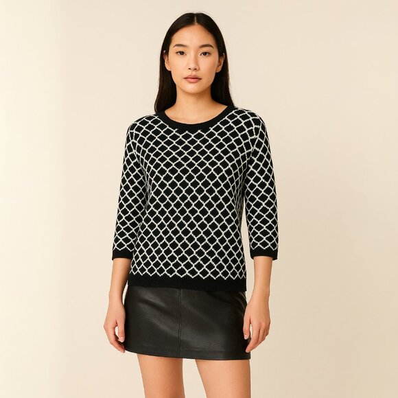 Sweaters - Liz Claiborne Black and White 3/4 Length Sleeve Sweater Size M